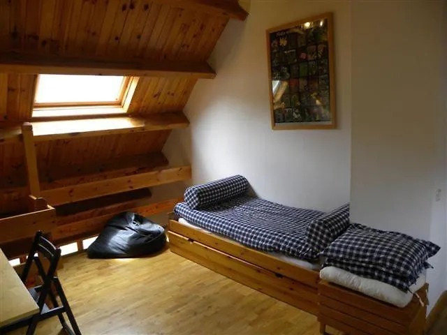 Hostel El Bouquet *